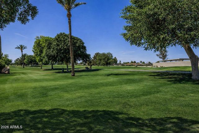 10914 W SARATOGA Circle, Sun City, AZ 85351