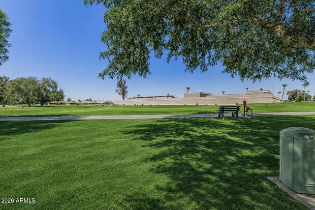 10914 W SARATOGA Circle, Sun City, AZ 85351