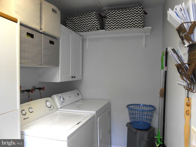 46 WOODSTOCK DR, Toms River, NJ 08757