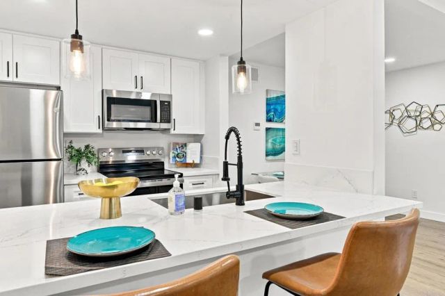 6009 Rancho Mission Road 116, San Diego, CA 92108