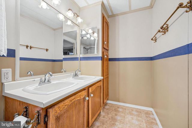71 COWBELL LN, Chalfont, PA 18914
