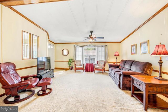 71 COWBELL LN, Chalfont, PA 18914