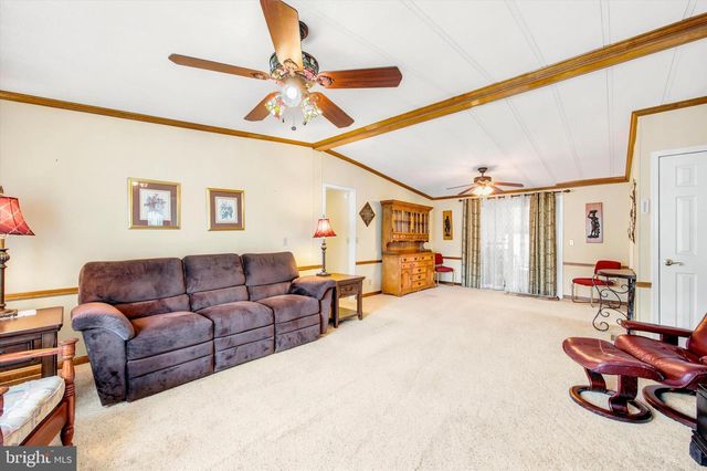 71 COWBELL LN, Chalfont, PA 18914