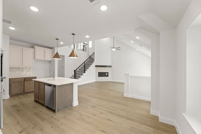 944 Lost Mine Trail, Little Elm, TX 75068