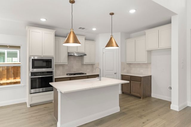 944 Lost Mine Trail, Little Elm, TX 75068