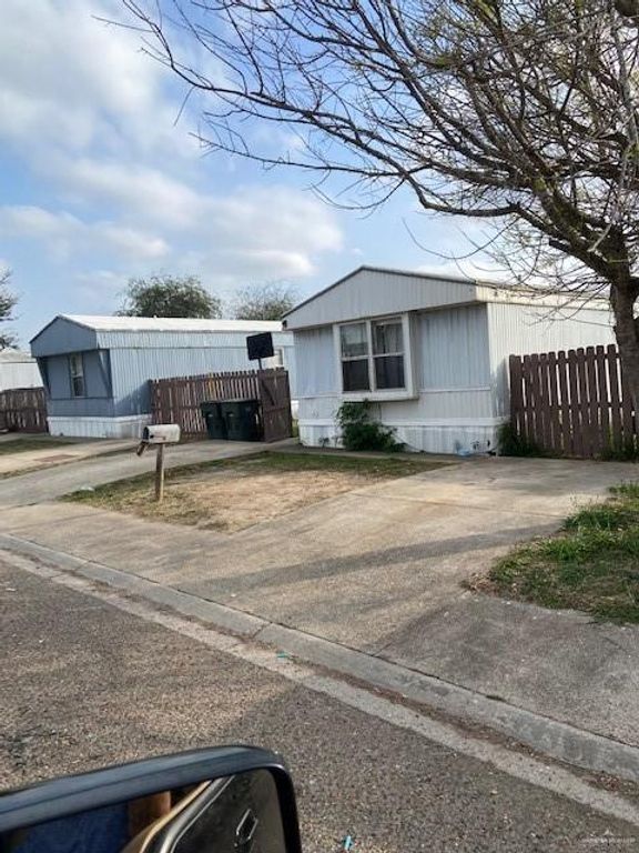308 E Pino Street, San Juan, TX 78589
