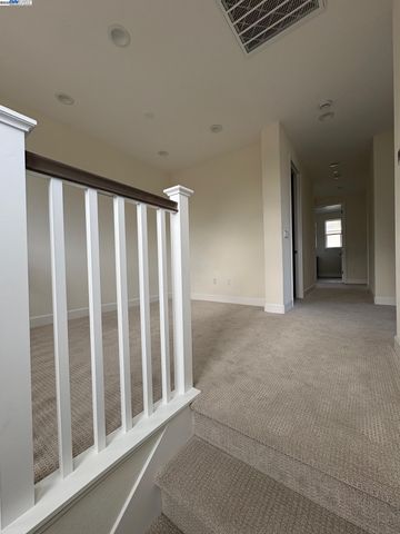 1300 Sunningdale Lane, Fairfield, CA 94533