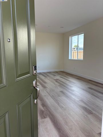 1300 Sunningdale Lane, Fairfield, CA 94533