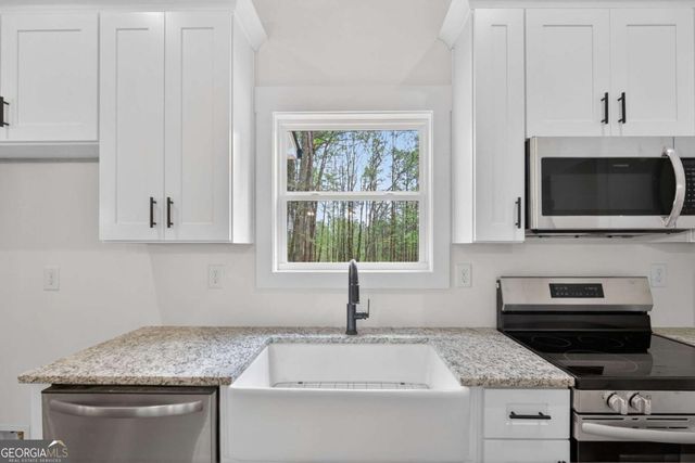 321 Relay Road, Silver Creek, GA 30173