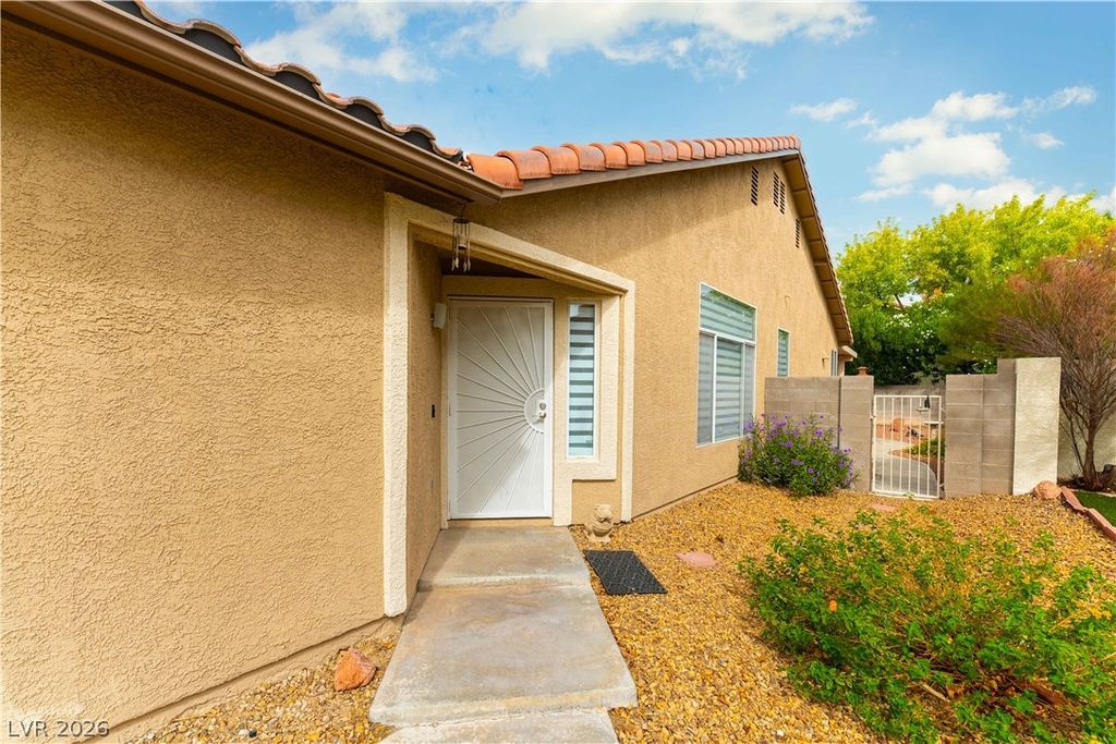740 Gull Point Avenue, Las Vegas, NV 89123 — photo 3