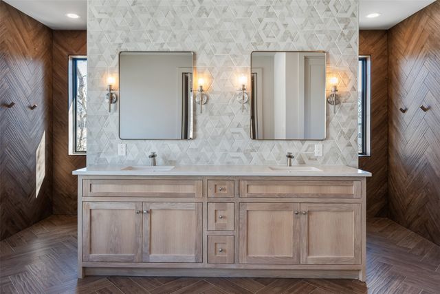 116 Pinnacle Club Drive, Mabank, TX 75156