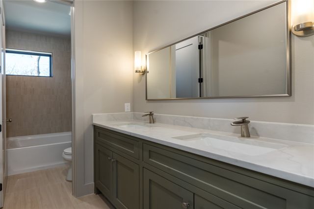 116 Pinnacle Club Drive, Mabank, TX 75156