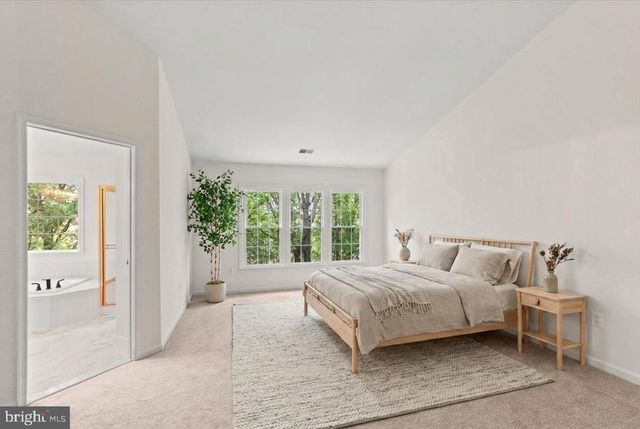 10524 JAMES WREN WAY, Fairfax, VA 22030