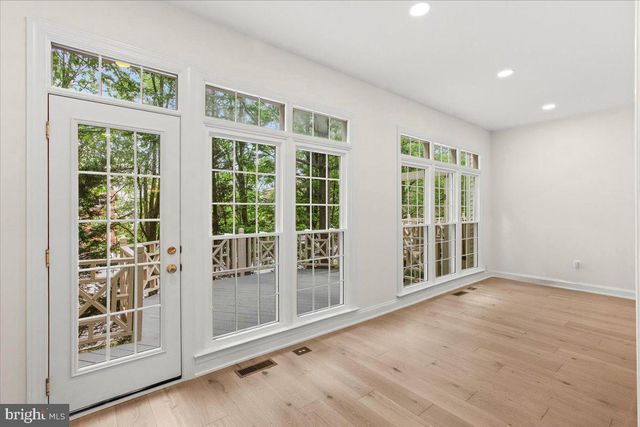 10524 JAMES WREN WAY, Fairfax, VA 22030