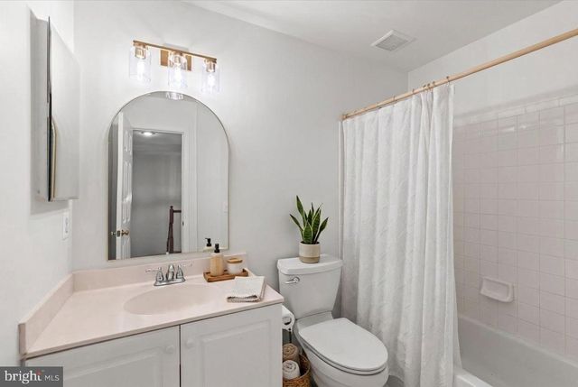 10524 JAMES WREN WAY, Fairfax, VA 22030
