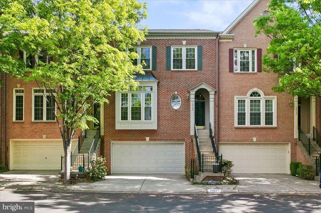 10524 JAMES WREN WAY, Fairfax, VA 22030