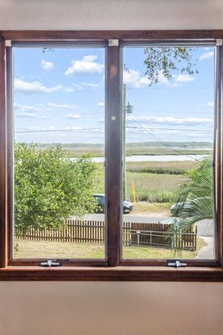 1019 Seacrest Lane, Folly Beach, SC 29439