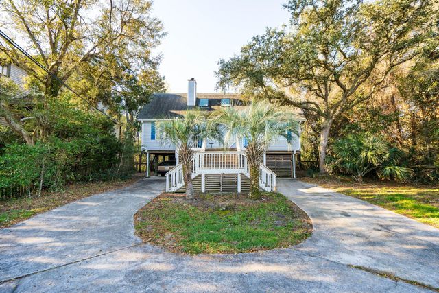 1019 Seacrest Lane, Folly Beach, SC 29439