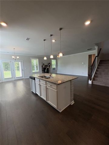 200 Darien Drive, Senoia, GA 30276