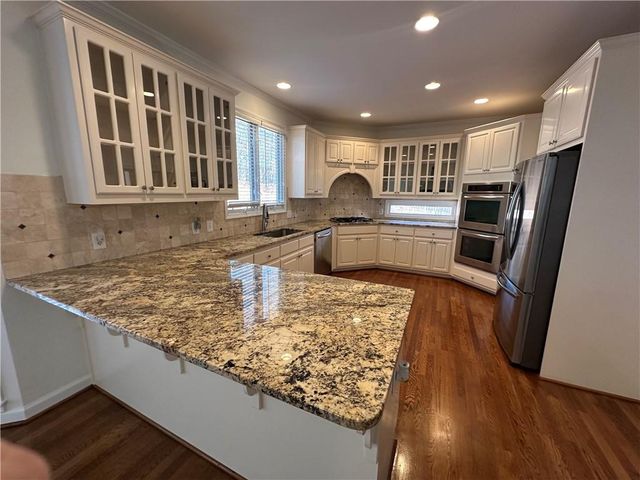 11025 BRACEBRIDGE Road, Alpharetta, GA 30022