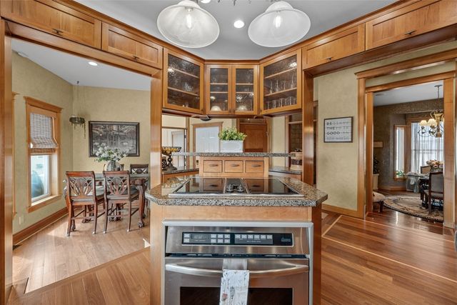 2661 Mulberry Court, Marion, IA 52302