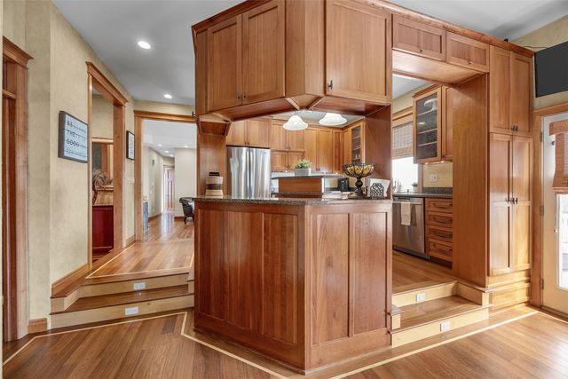 2661 Mulberry Court, Marion, IA 52302