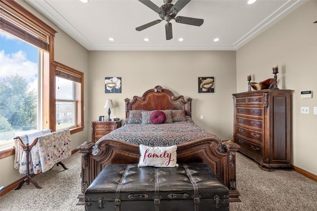 2661 Mulberry Court, Marion, IA 52302