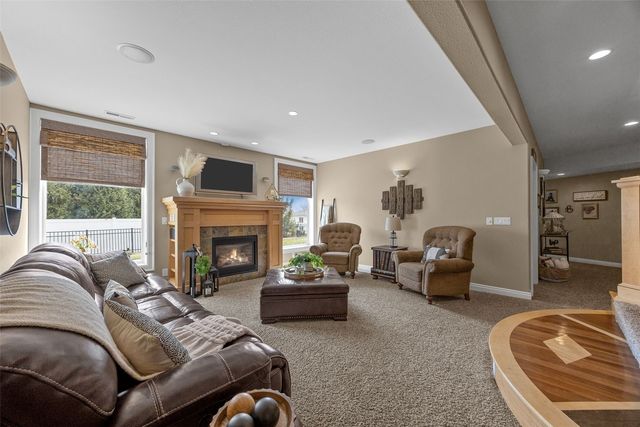 2661 Mulberry Court, Marion, IA 52302