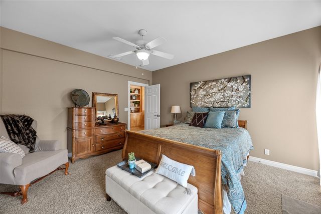 2661 Mulberry Court, Marion, IA 52302