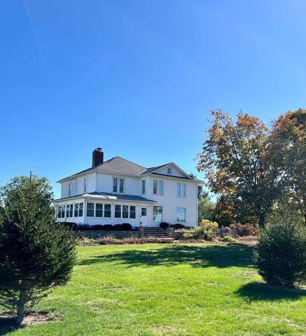 733 S State Route 605, Sunbury, OH 43074