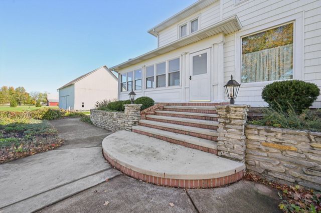 733 S State Route 605, Sunbury, OH 43074