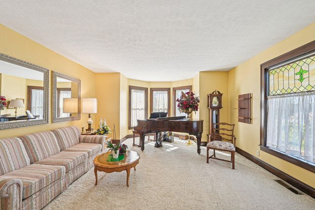 733 S State Route 605, Sunbury, OH 43074