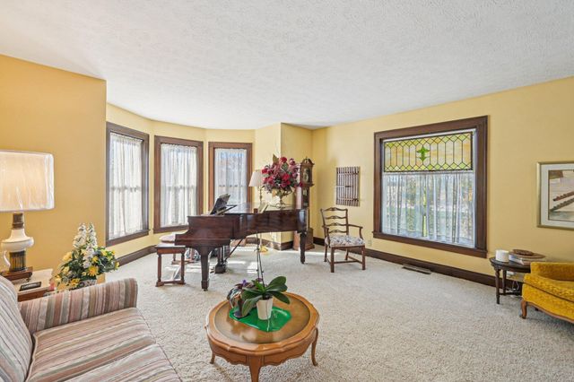 733 S State Route 605, Sunbury, OH 43074