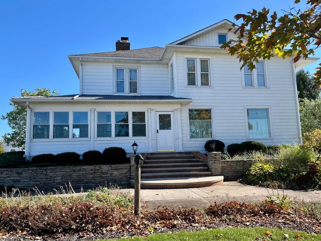 733 S State Route 605, Sunbury, OH 43074