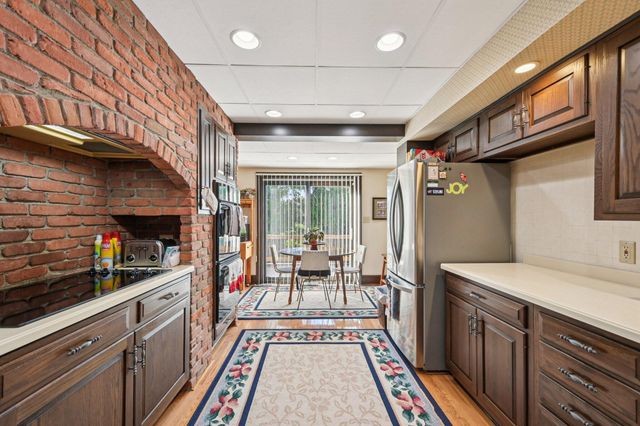 733 S State Route 605, Sunbury, OH 43074