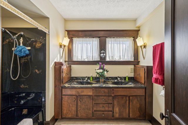 733 S State Route 605, Sunbury, OH 43074