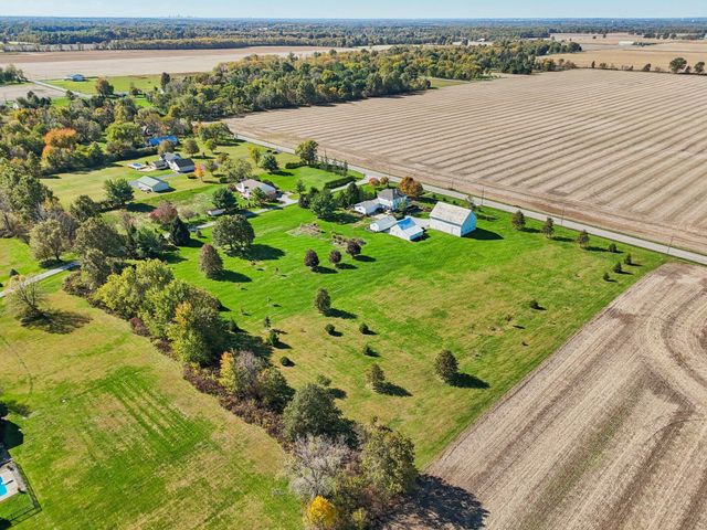 733 S State Route 605, Sunbury, OH 43074