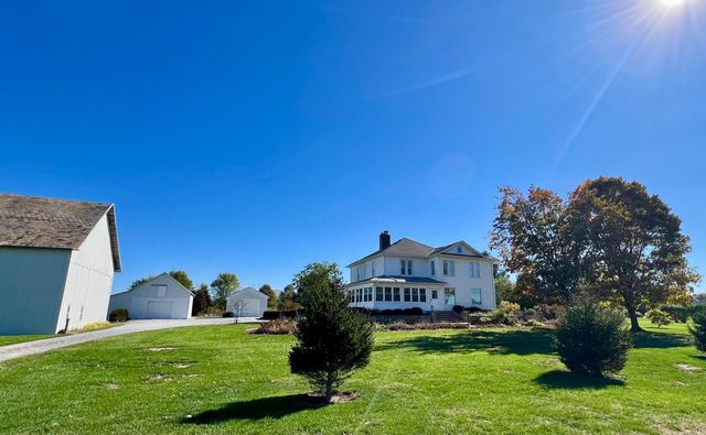 733 S State Route 605, Sunbury, OH 43074