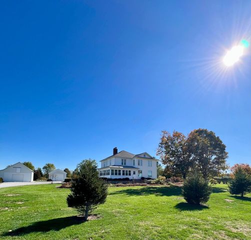 733 S State Route 605, Sunbury, OH 43074