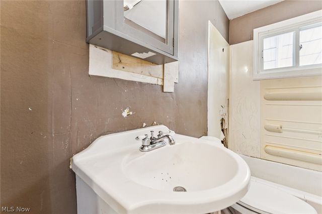 248 Menegay Road, Louisville, OH 44641