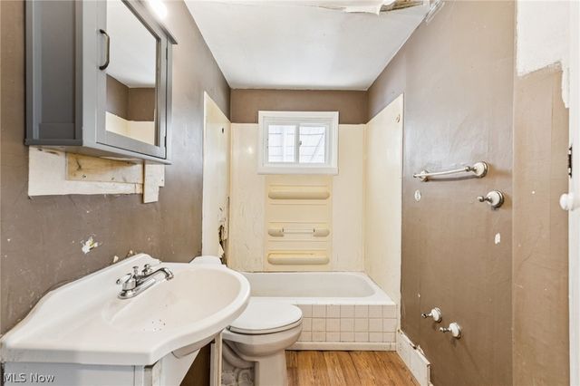 248 Menegay Road, Louisville, OH 44641