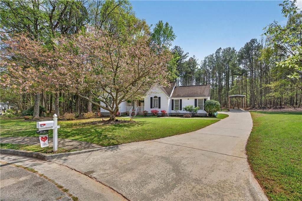 182 Suwanee Court, Senoia, GA 30276