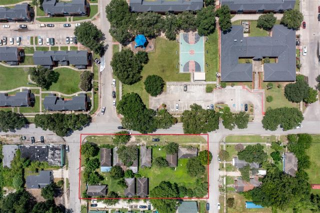 1202 Bayou Street, Houston, TX 77020