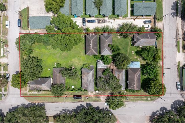 1202 Bayou Street, Houston, TX 77020