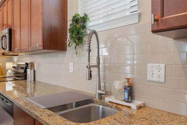 5122 Hyde Park Village Lane, North Charleston, SC 29405