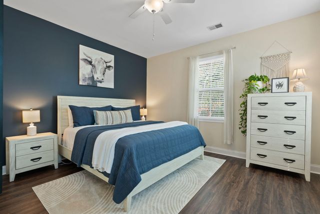 5122 Hyde Park Village Lane, North Charleston, SC 29405