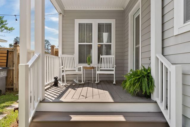 5122 Hyde Park Village Lane, North Charleston, SC 29405