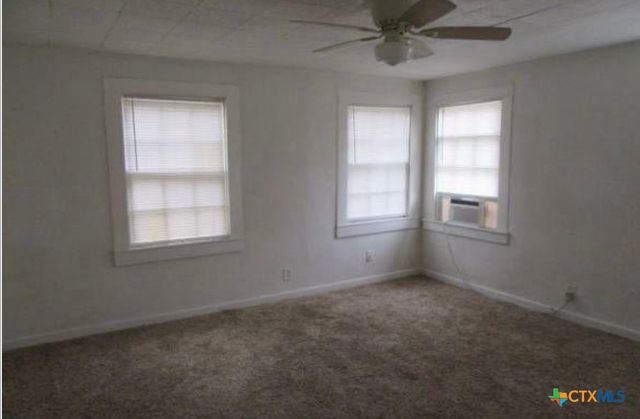 1310 & 1310 1/2 S 39th Street, Temple, TX 76504