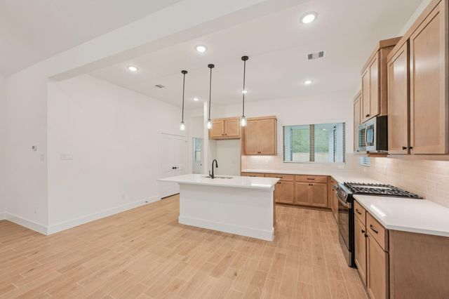 26249 E Outrider Banks Circle, Montgomery, TX 77316