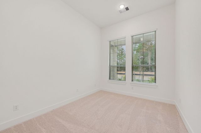 26249 E Outrider Banks Circle, Montgomery, TX 77316